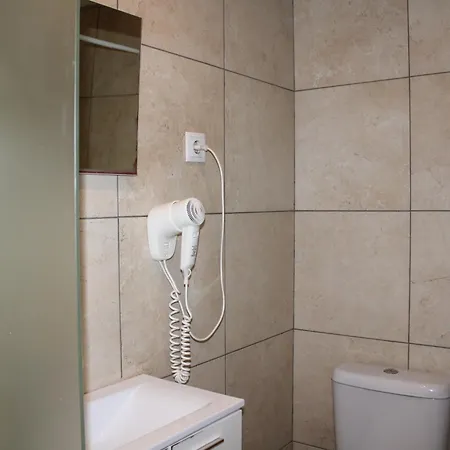 בית הארחה Urban אבאירו