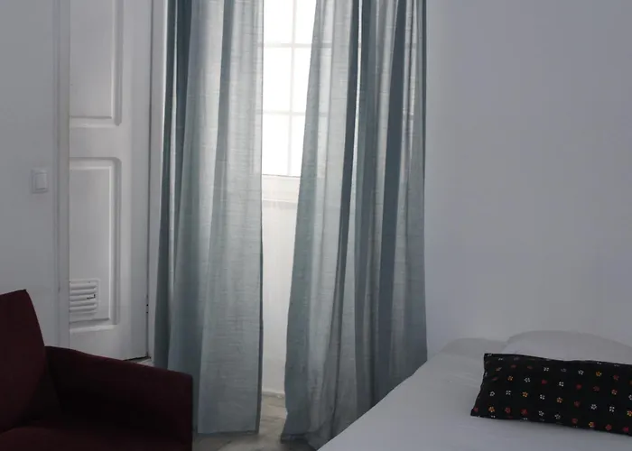 Urban 2* אבאירו