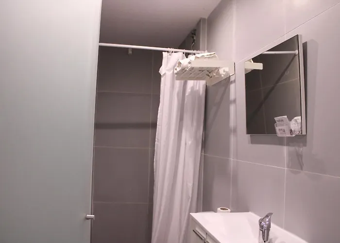 Urban 2* אבאירו